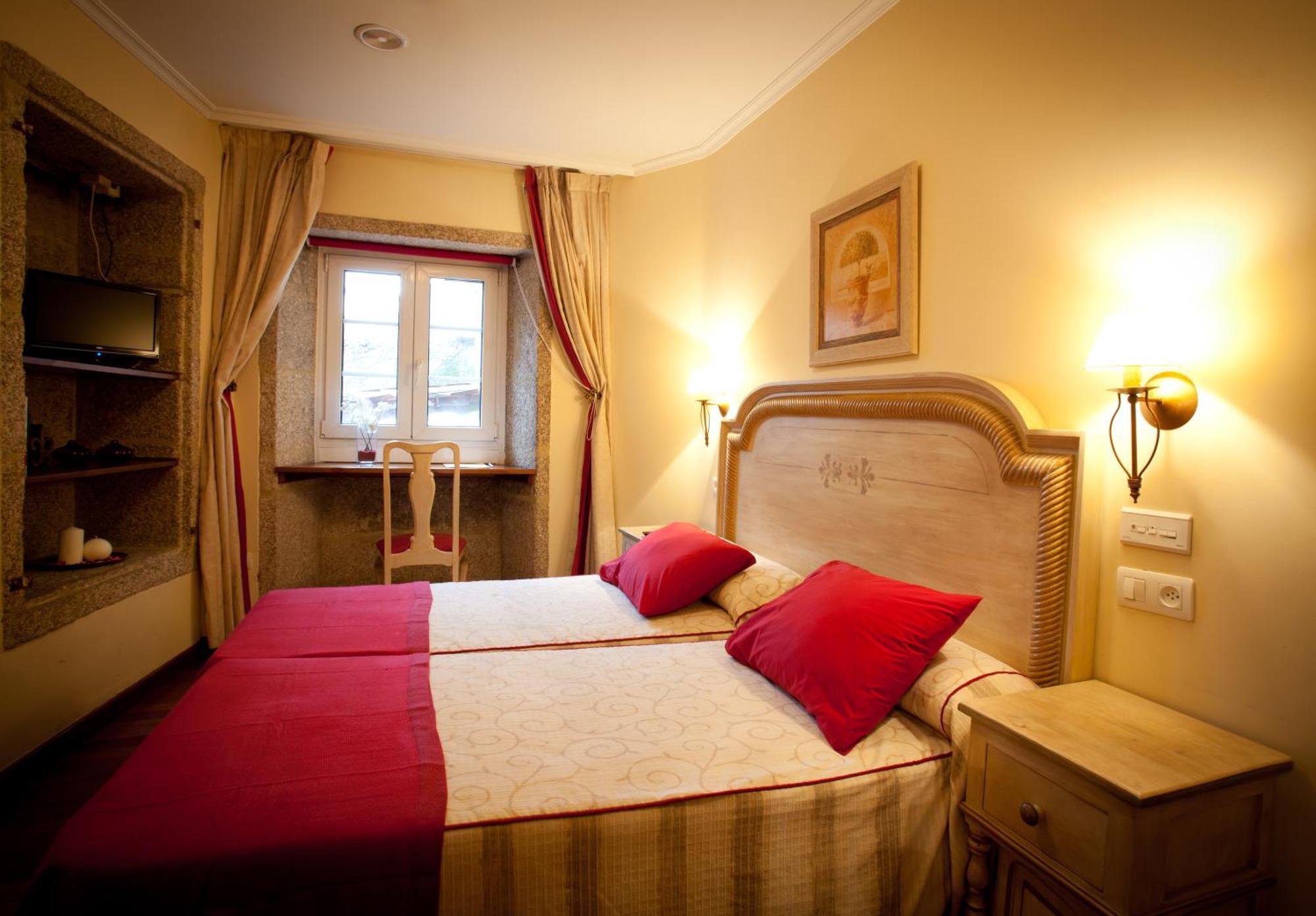 Hotel Fonte De San Roque Santiago de Compostela Exteriör bild